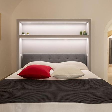 Esperia Luxury Suite & Apartment Noto Ното Экстерьер фото